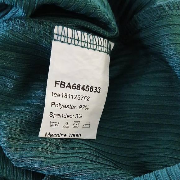 Green Ribbed Women's Top - Picture 7 of 7